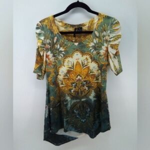 ND New Directions Early 2000s Y2K Bedazzled Angled Rushed Sleeve Floral Top M